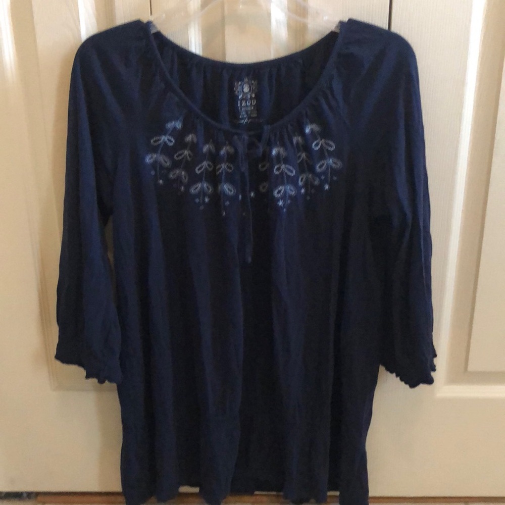 IZOD blue tee with embroidery size M